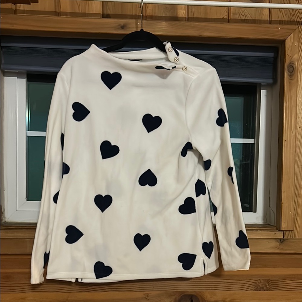 Talbot Cadual White Sweater with Black Heart Pattern